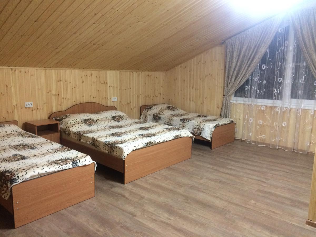 Guesthouse Tigranakert Pizunda Exteriör bild