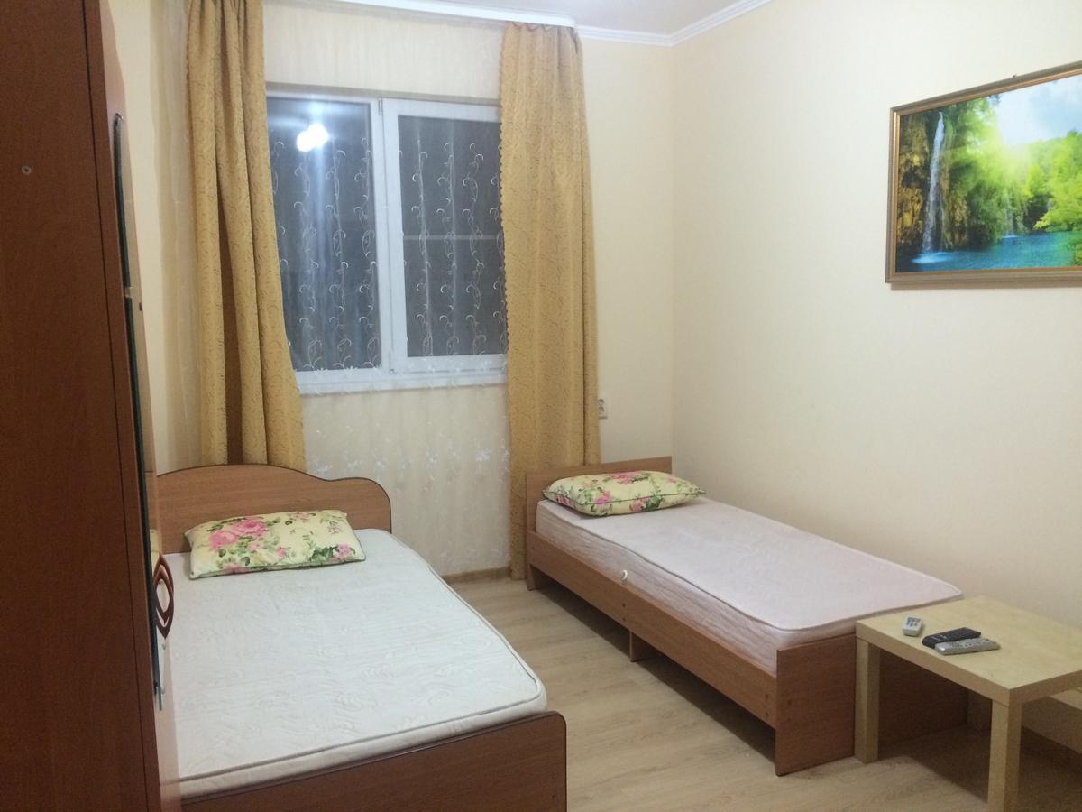 Guesthouse Tigranakert Pizunda Exteriör bild