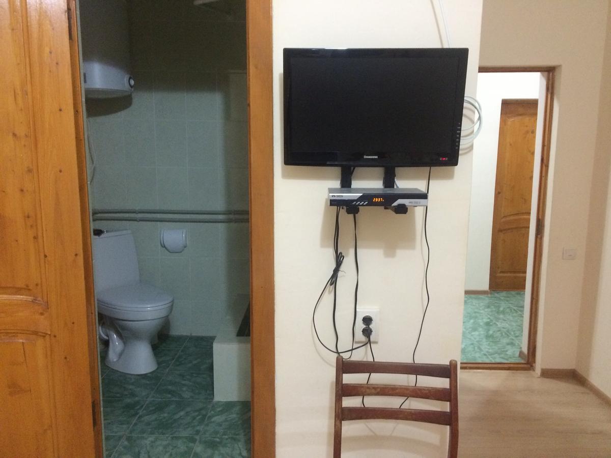 Guesthouse Tigranakert Pizunda Exteriör bild